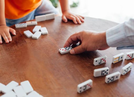 Rules and Tips on How to Play Dominoes