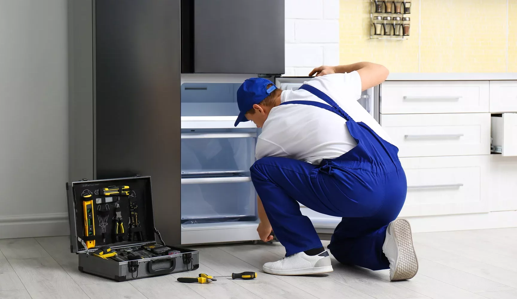 Refrigerator repair